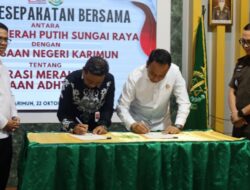 Kejari Karimun Resmi Teken Nota Kesepahaman dengan Koperasi Merah Putih Sungai Raya, Jadi Langkah Nyata Dukung Pemerataan Ekonomi