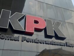 KPK Dua Pekan Periksa Pejabat BPK, Ada Apa?