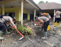 Polda Jatim Perkuat Operasi Kemanusiaan Pasca Erupsi Semeru