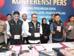 Hendak ke Singapura, 4 Orang Pembawa Rp7,7 Miliar Diamankan di Pelabuhan Harbour Bay Batam