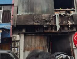 20 Orang Meninggal dalam Kebakaran Gedung Terra Drone