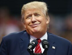 Trump Jual Kursi Permanen Dewan Perdamaian Gaza Seharga Rp16,9 Triliun