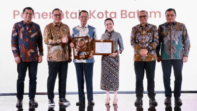 Lampaui Target Investasi 2025, Pemko Batam Borong Dua Penghargaan dari Kementerian Investasi dan Hilirisasi